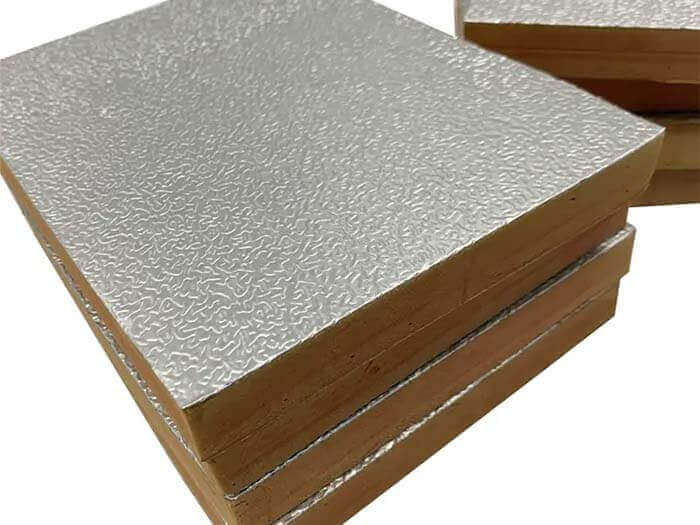 Polyurethane-aluminum foil composite panel